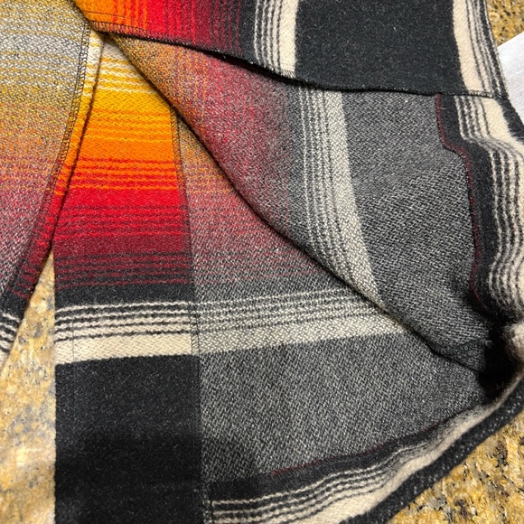 VINTAGE WOOLRICH TRENCH  COAT - Picture 5 of 14